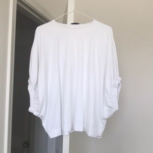Stylish baggie white top from Zara with boat neck!